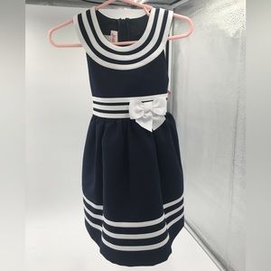 Adorable Jessica Ann Girls Navy and White dress